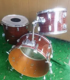 Vintage Pearl Fiberglass drum set 24, 14, 18 $340