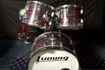 Where is the catch? Ludwig Psychadelic Red