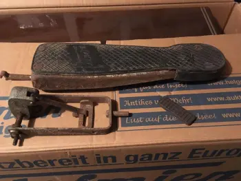 Drum pedal Trowa