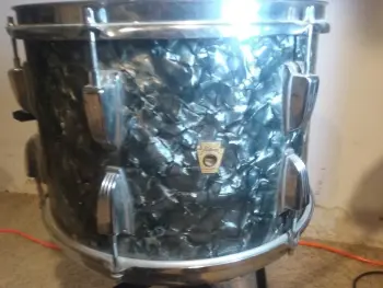 Ludwig black diamond pearl toms