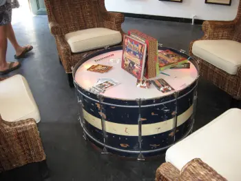 This is the display vintage drums in odd places thread.