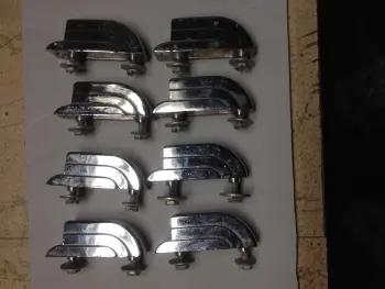 8 X large LEEDY lugs
