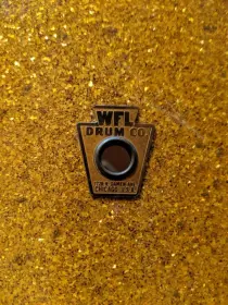 WFL Damen Ave Gold Sparkle Find!!