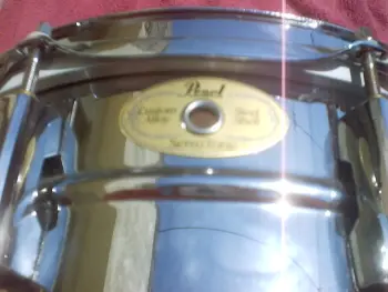 Pearl Sensitone Snare