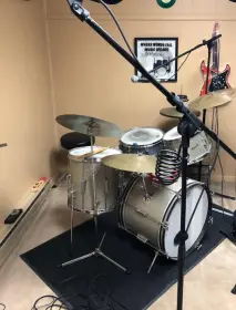 This is the Display Your Rogers Drums Thread