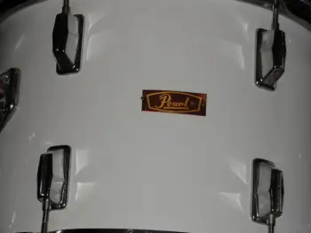 Trying to Identify Pearl kit