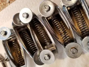 Rusty lugs
