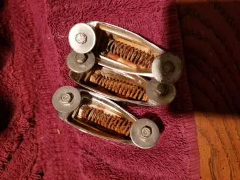 Rusty lugs