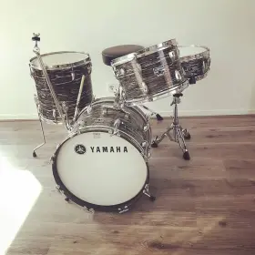 My Yamaha 70's kit. Info needed.