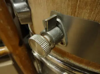Please help identify this drum.