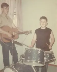 Anyone know info on this Lyra Drum set???