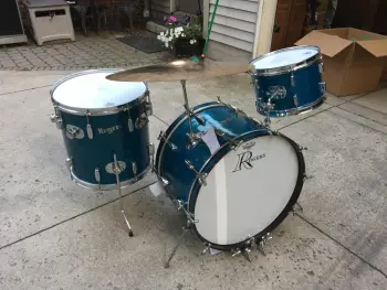 Rogers Holiday Snare drum Manhunt! Need Help!