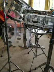 Acrylic drum kit identification?