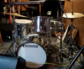 1967 Ludwig “breakbeats beater”