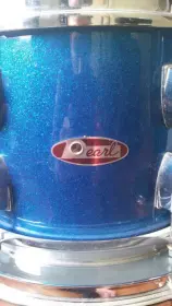 Help - Ludwig Gold Sparkle / Pearl - 60's?