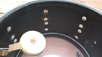 Help - Ludwig Gold Sparkle / Pearl - 60's?