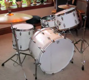 1960s Slingerland 4 piece Maple Set