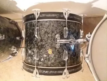 Is there such a thing as an 18&quot; Downbeat Bass Drum?