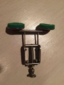 Slingerland Muffler Red and Green Felt