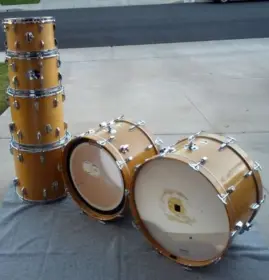 1971 Ludwig Maple Finish Bo Diddley Kit!