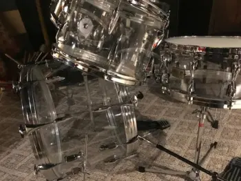 This is the Display Your Vistalite/Acrylic Drums Thread
