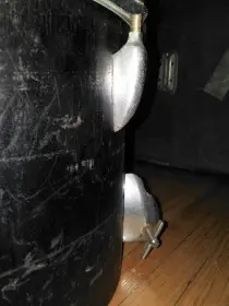 20&quot;x11 1/2&quot; kick drum. Premier?