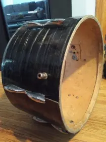20&quot;x11 1/2&quot; kick drum. Premier?