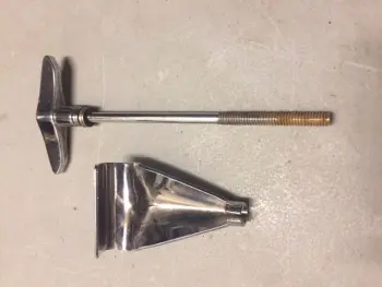 Wanted-70's Slingerland Bass Drum T-Rods/Claws