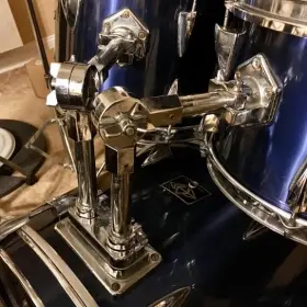 Does anyone know what type of drums these are?
