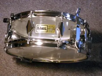 Fibes snare drum