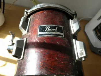 Early/mid 80's PEARL Exports - Type of shell?