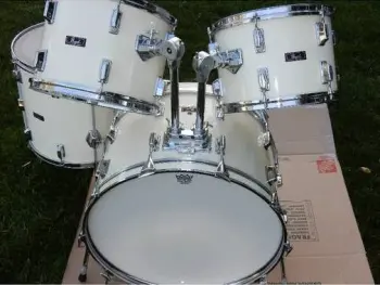 Pearl 70s Wood-Fiberglass Rock Kit