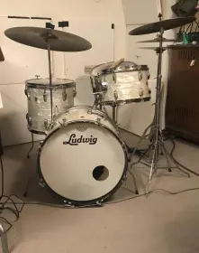 This is the Display Your Ludwig Drum Thread