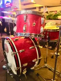 1952 WFL Porto-Pak Outfit No. 986P in Sparkling Red Pearl with era correct FT
