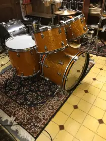 Latest Score: Stewarts In Orange/Gold