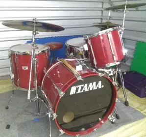 Tama Rockstar Pro Drums Video's