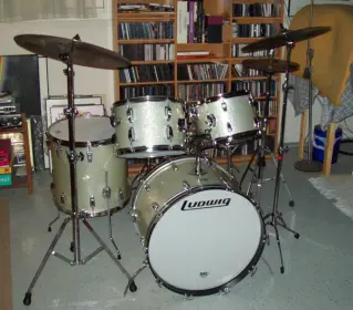 My '71 Ludwig &quot;Big Beat&quot; / &quot;Hollywood&quot; kit