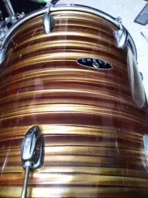 Possible buy...what is it worth? Tiger's Eye Crest kit