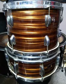 Possible buy...what is it worth? Tiger's Eye Crest kit