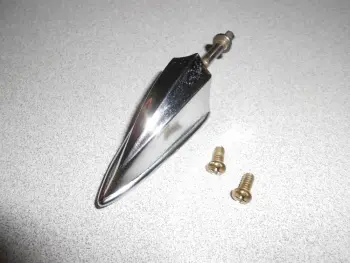 Need lug identification help