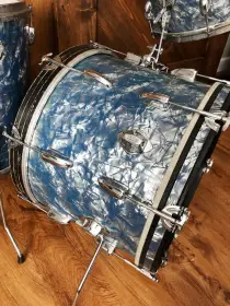 FOR SALE: Vintage 1960s Pearl 13/16/20 Drum Set in Light Blue Pearl