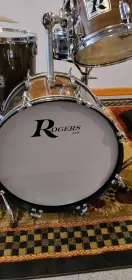 **RARE** Big R New Mahogany with 14&quot;x20&quot; BD, 4 pc set with '67 COB Dyna-Sonic snare