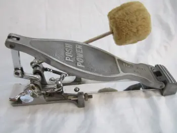 This is the Display Your Vintage Bass Pedal Thread