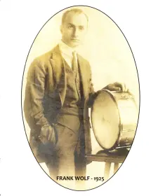 This is the Display Your Vintage Bass Pedal Thread