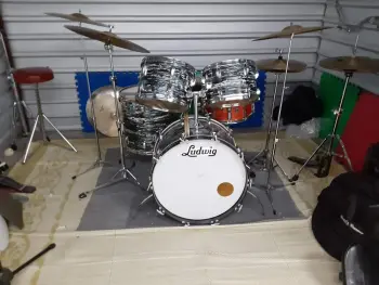 Value question: Ludwig Hollywood