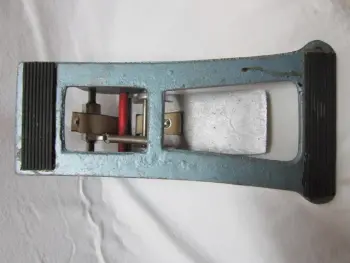 Help identifying bass drum pedal