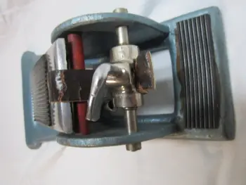 Help identifying bass drum pedal
