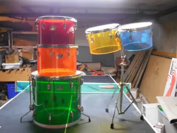 This is the Display Your Vistalite/Acrylic Drums Thread