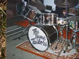 Helping identifying vintage premier kit