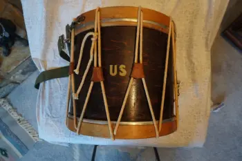 Ludwig 1930's Rope Tension Drum ?